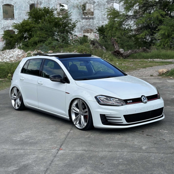 GOLF GTI 2.0 TURBO 