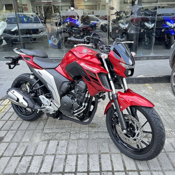 FAZER 250 0KM 2023 VERMELHA 